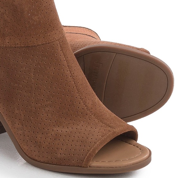 💥NEW💥Franco Sarto Brown Goldie Ankle Boot!Sz:8.5 - Picture 2 of 5